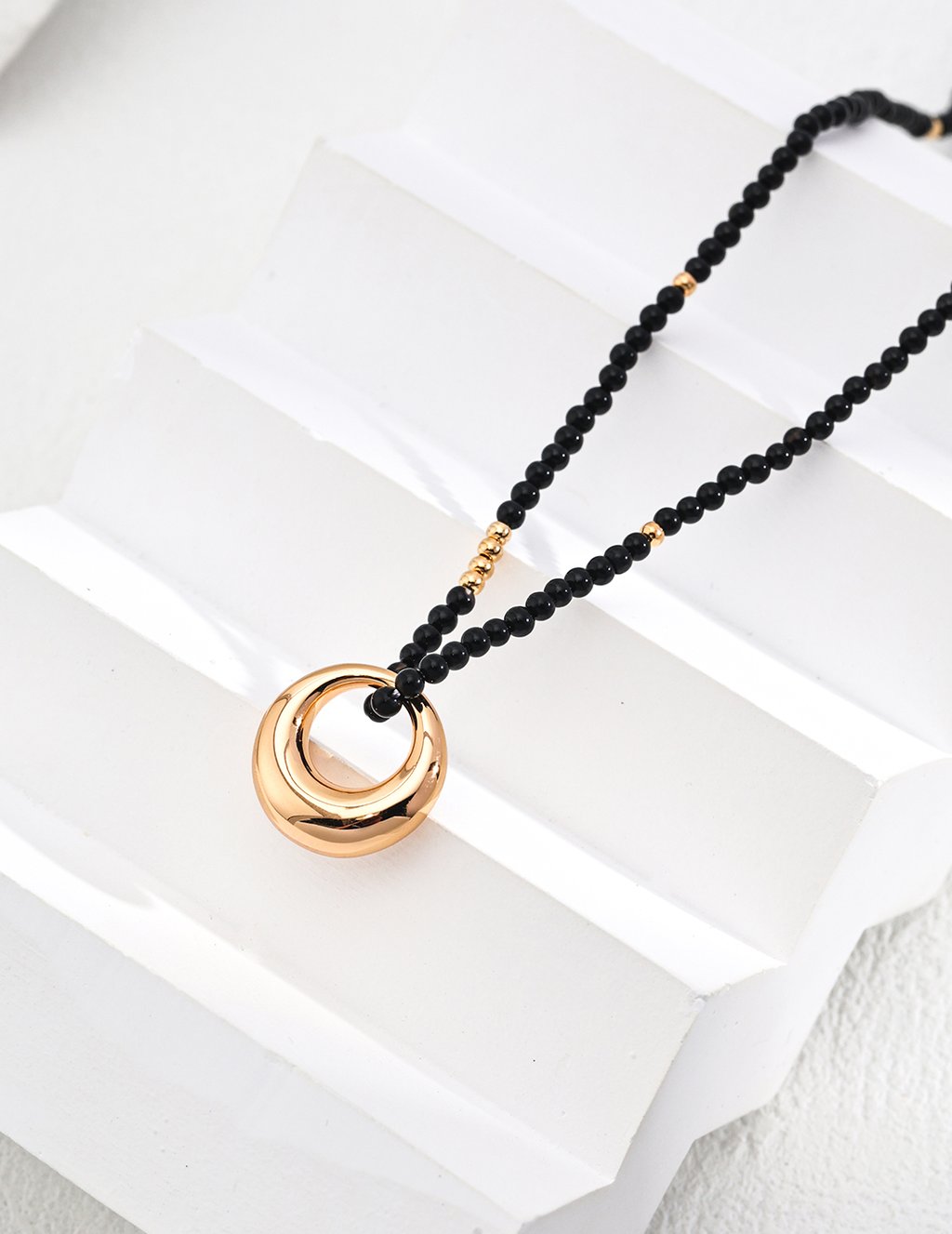 Elegant Vintage Gold 925 Silver Black Onyx Pendant Necklace | Adjustable Chain | D0554-2