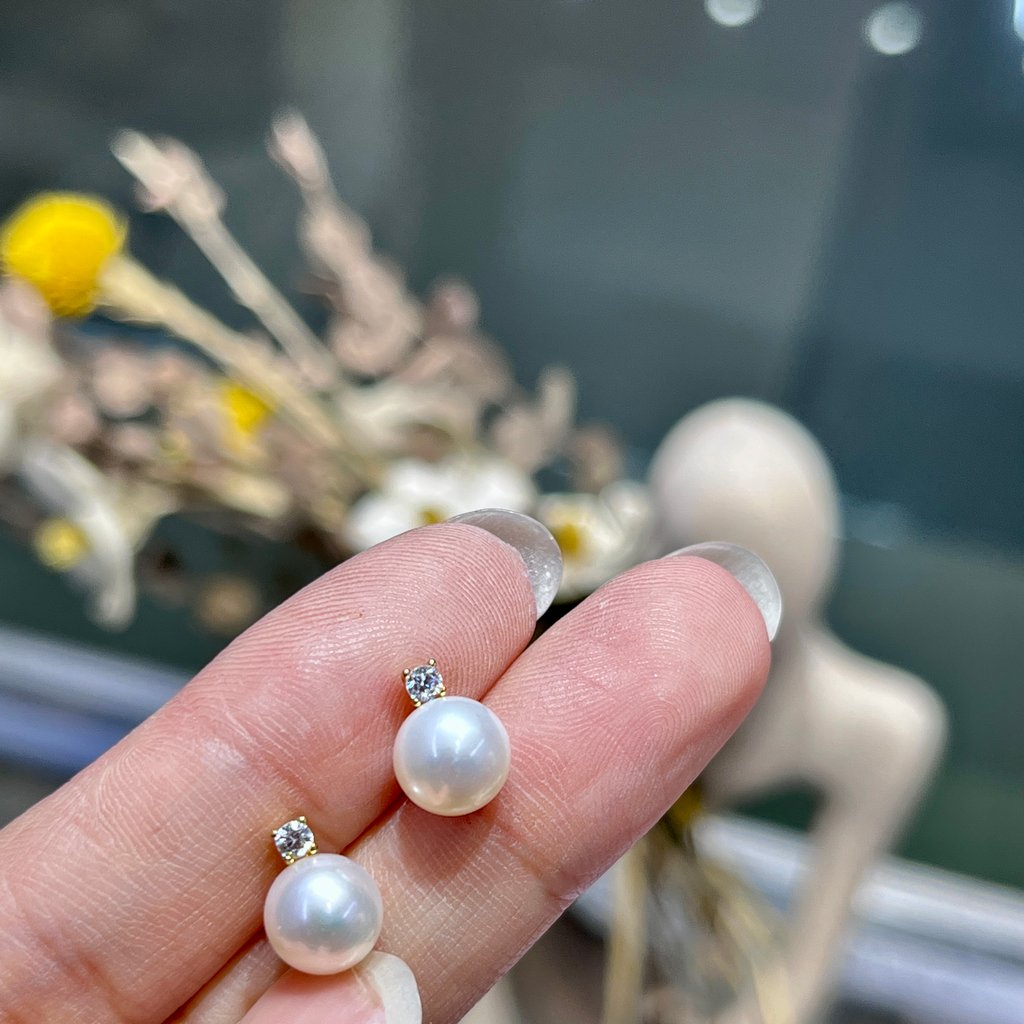 Freshwater Pearl Earrings