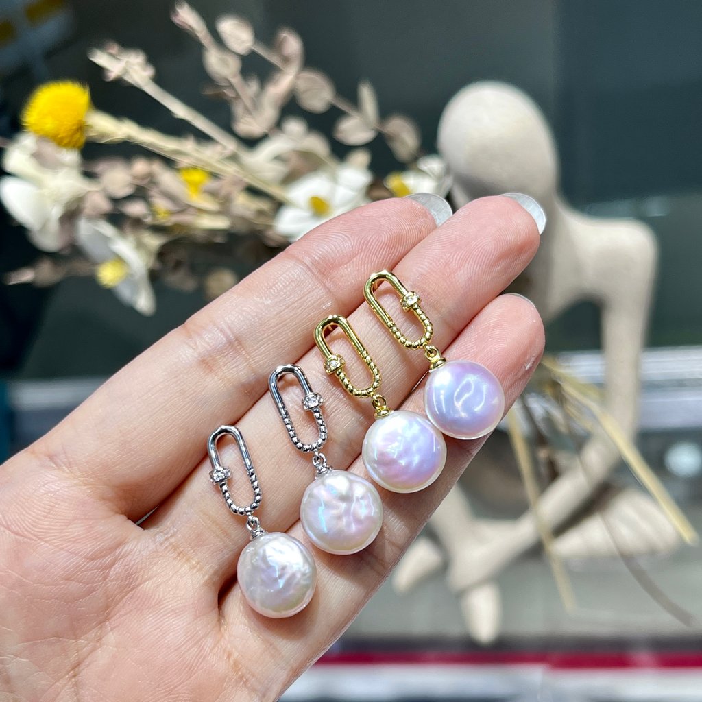 Freshwater Pearl Earrings